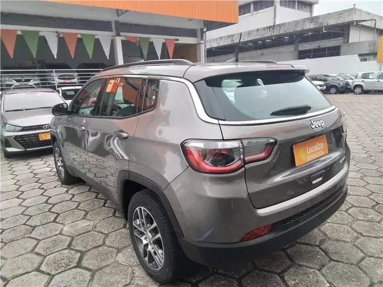 Jeep Compass Cinza 8