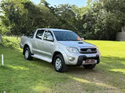 Toyota Hilux SW4