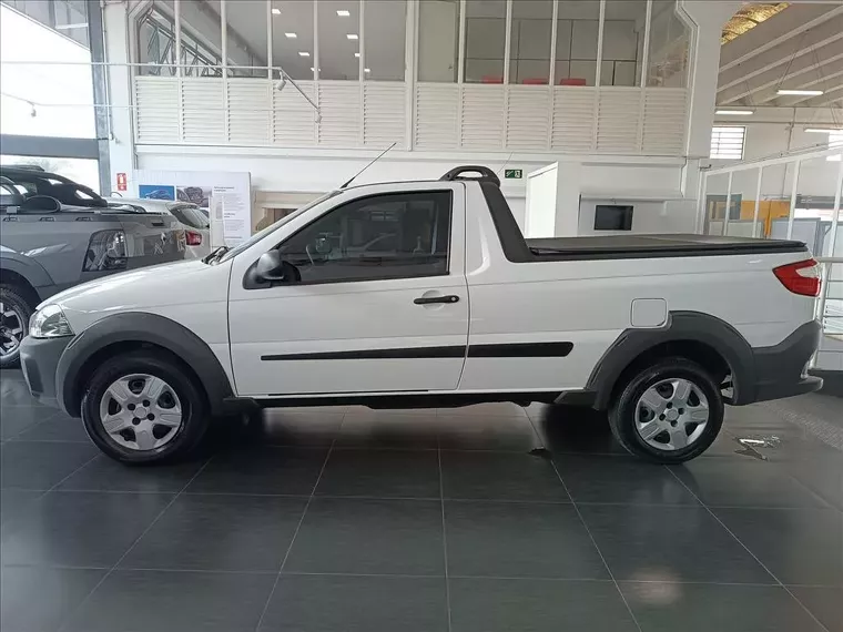 Fiat Strada Branco 9