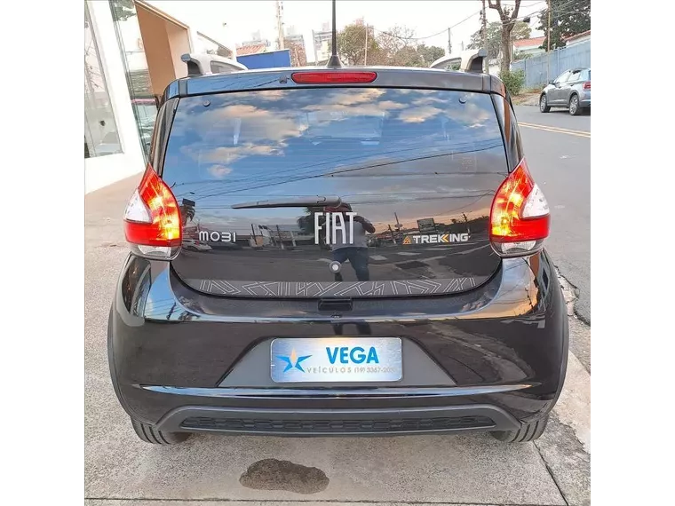 Fiat Mobi Preto 1