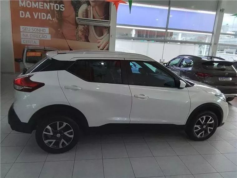 Nissan Kicks Branco 9