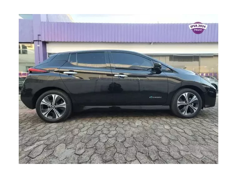 Nissan Leaf Preto 6