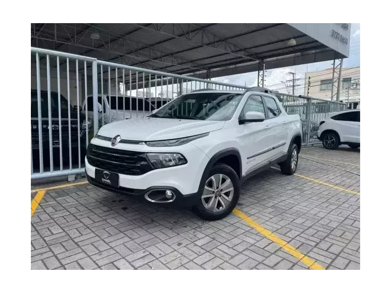 Fiat Toro Branco 7