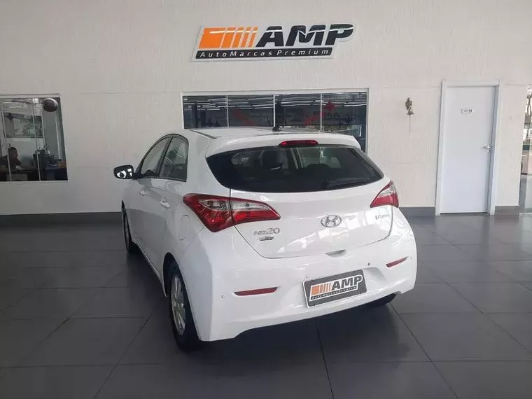 Hyundai HB20 Branco 3