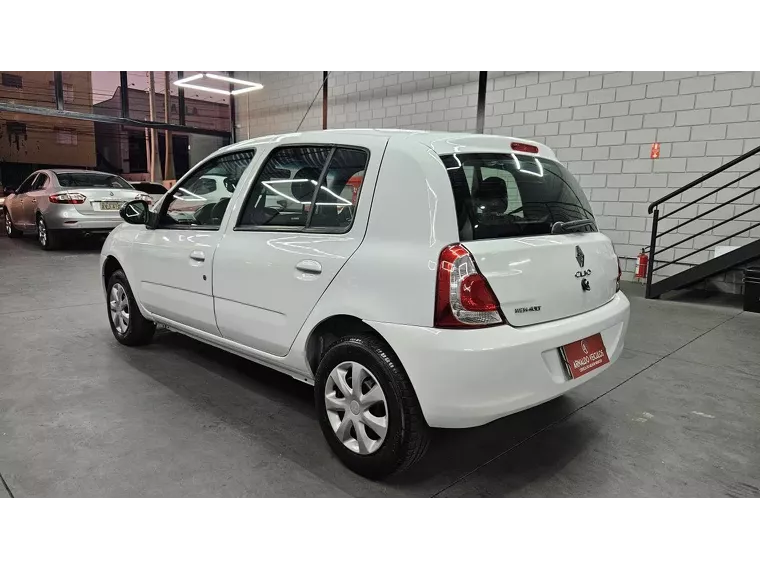 Renault Clio Branco 7