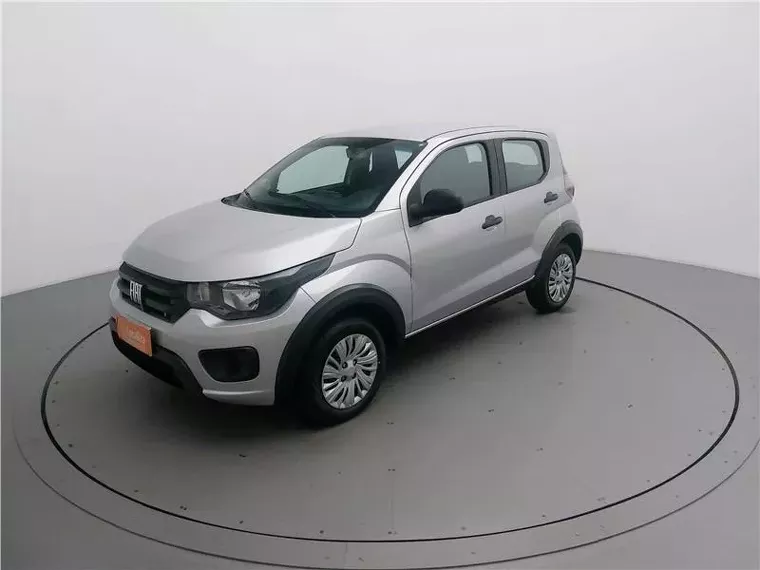 Fiat Mobi Prata 16