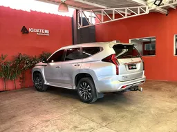 Mitsubishi Pajero Sport