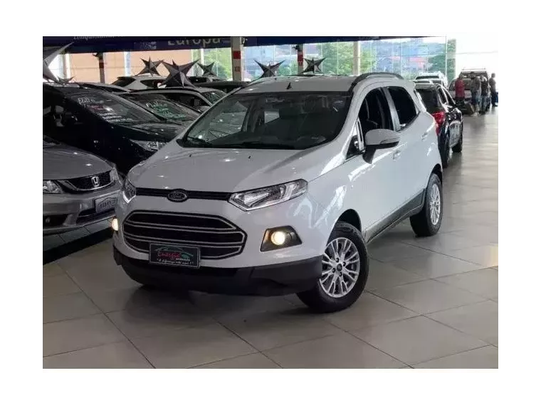 Ford Ecosport Branco 5