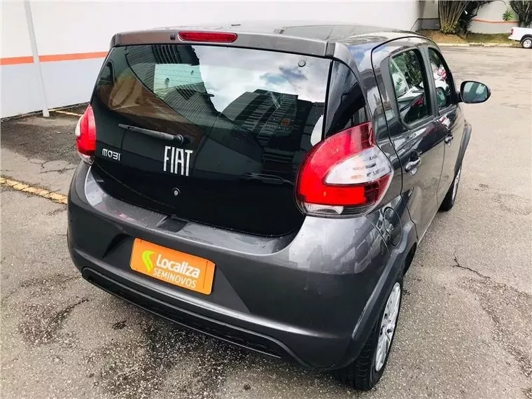 Fiat Mobi Prata 6