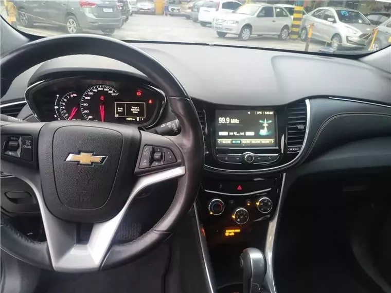 Chevrolet Tracker Branco 17