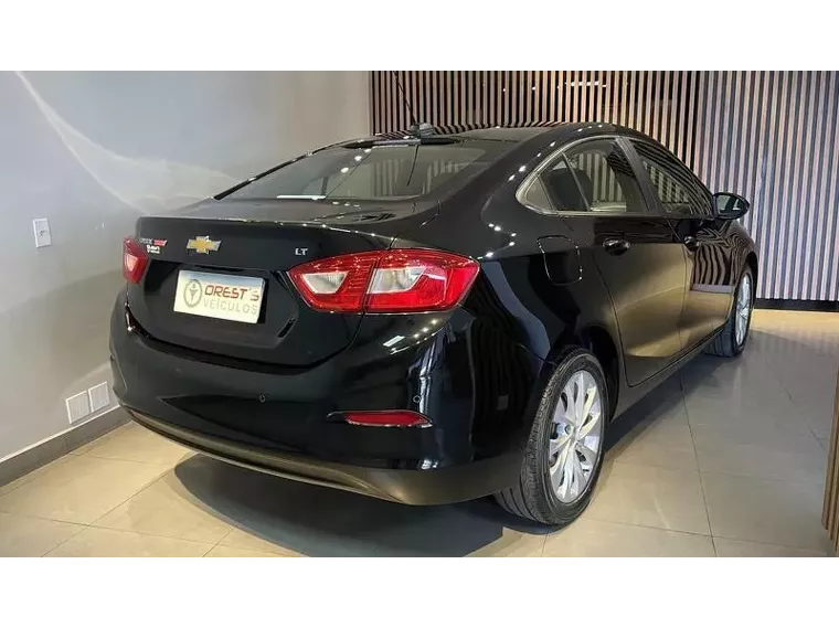 Chevrolet Cruze Preto 9