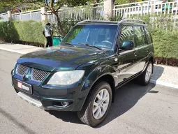 Mitsubishi Pajero TR4