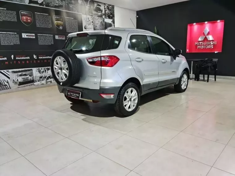 Ford Ecosport Prata 13