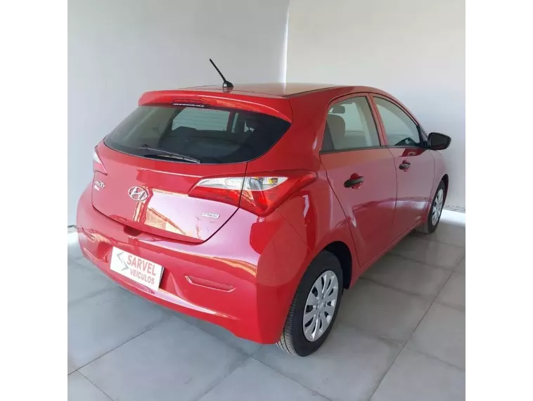 Hyundai HB20 Vermelho 6