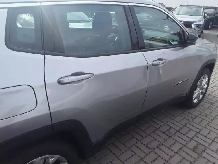 Jeep Compass Prata 10