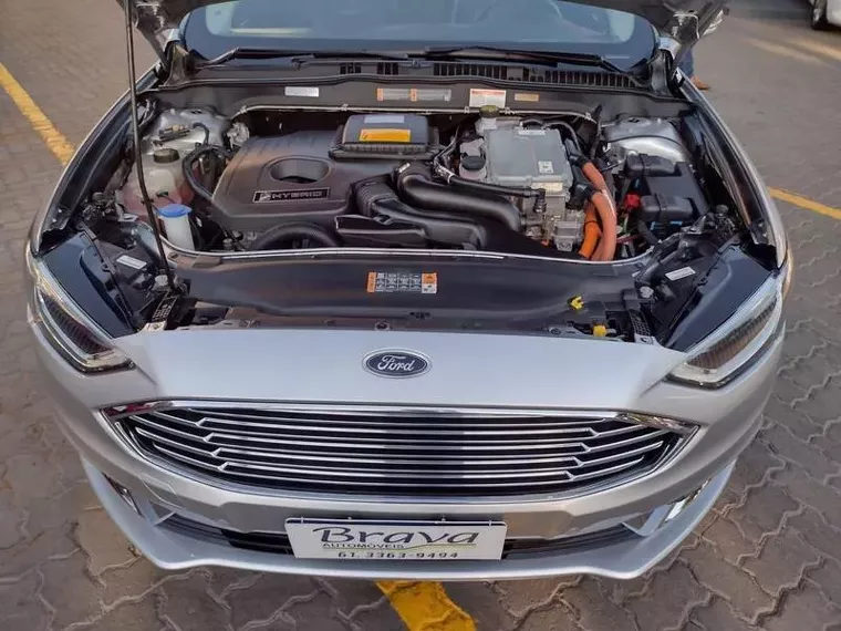 Ford Fusion Prata 17