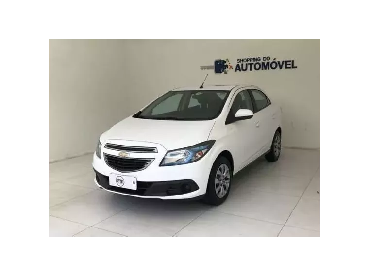 Chevrolet Prisma Branco 12