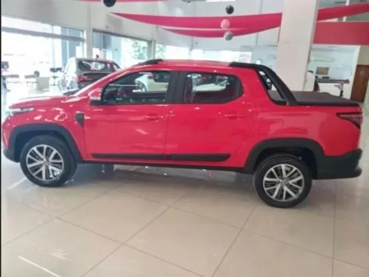 Fiat Strada Vermelho 4