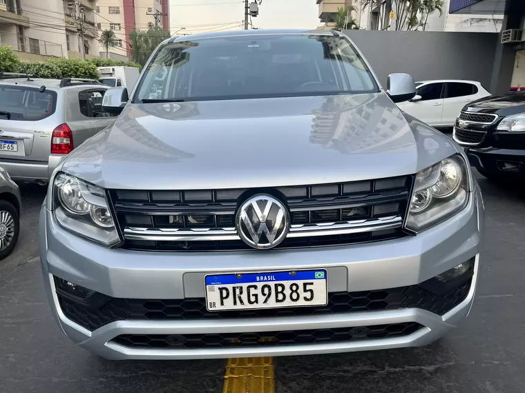 Volkswagen Amarok Prata 21