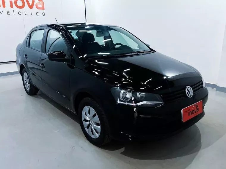 Volkswagen Voyage Preto 4