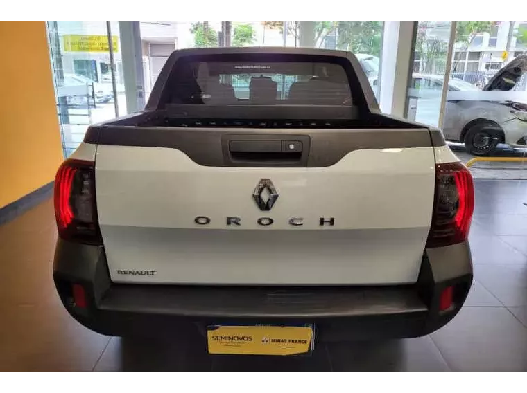 Renault Duster Oroch Branco 9