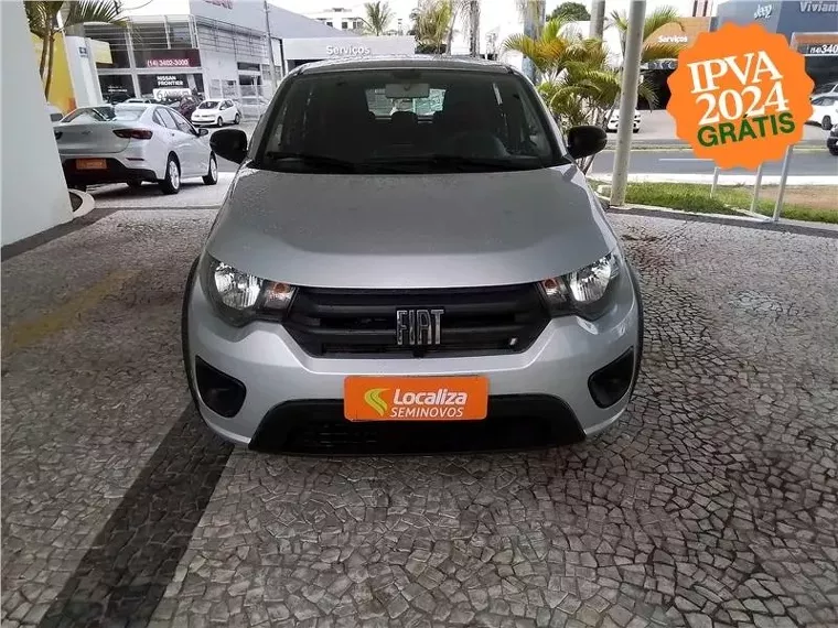 Fiat Mobi Prata 17