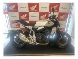 CB 1000R