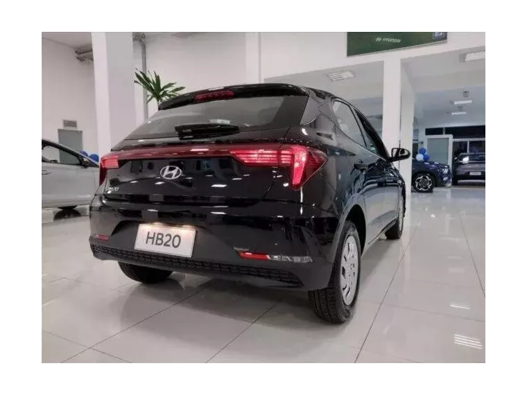 Hyundai HB20 Preto 9