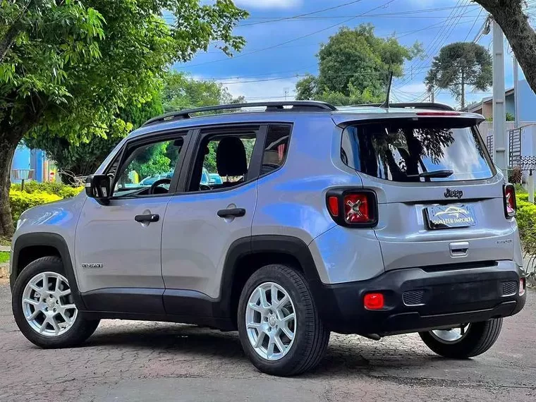 Jeep Renegade Prata 8