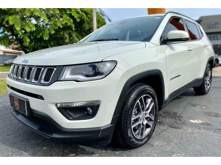 Jeep Compass Branco 14