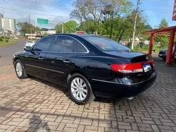 Hyundai Azera