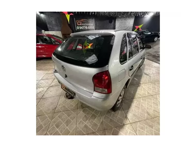 Volkswagen Gol Prata 9