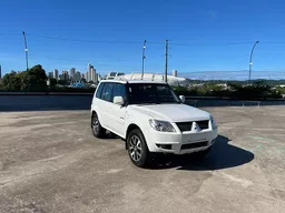 Mitsubishi Pajero TR4