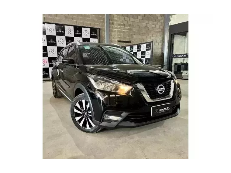 Nissan Kicks Preto 7