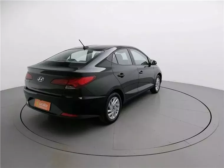 Hyundai HB20S Preto 14