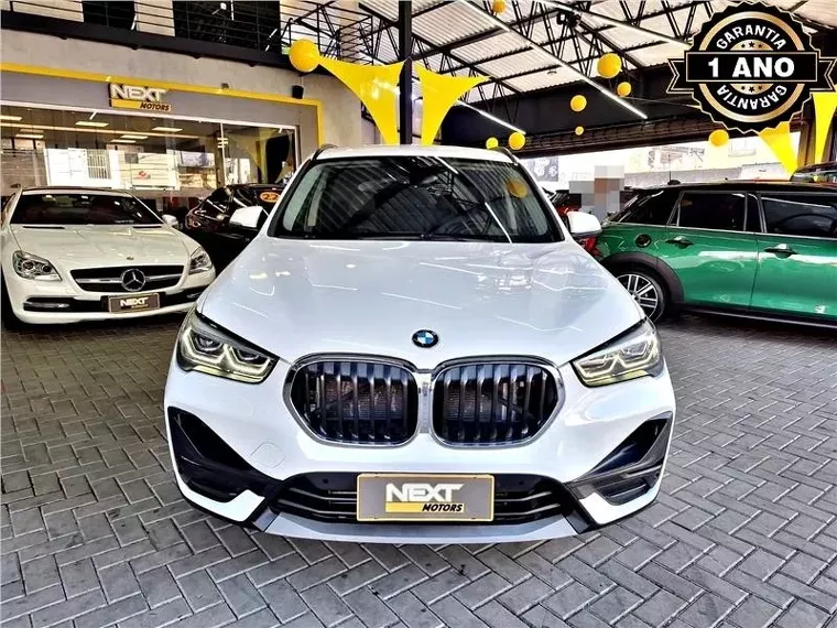 BMW X1 Branco 5