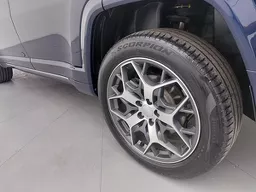 Jeep Commander