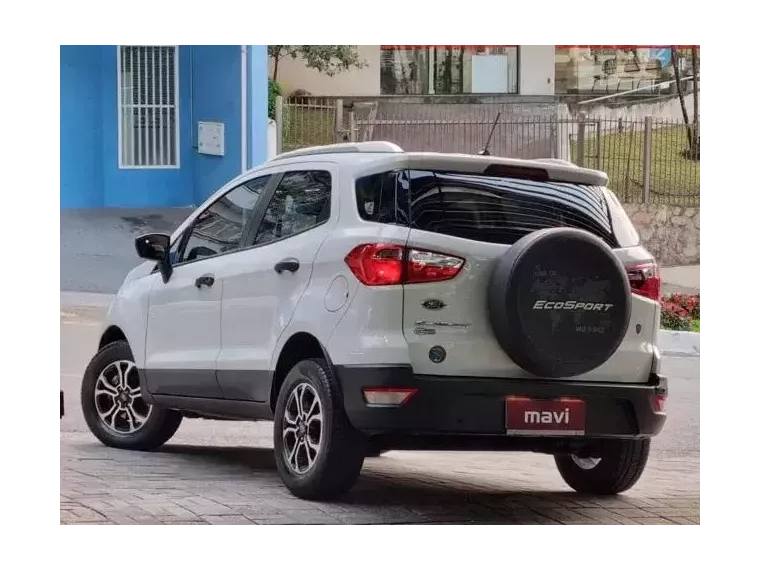 Ford Ecosport Branco 5