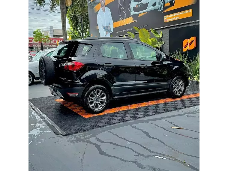 Ford Ecosport Preto 9