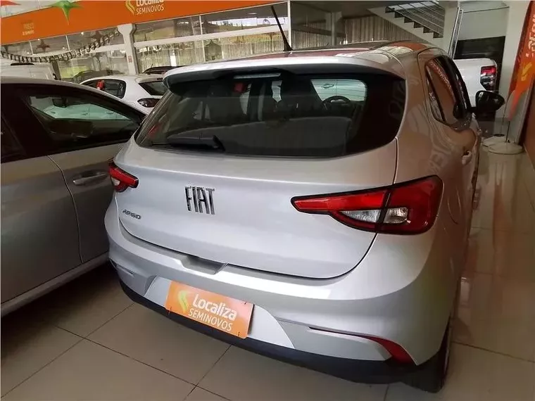 Fiat Argo Prata 2