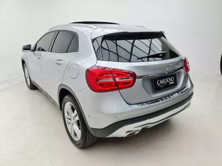 Mercedes-benz GLA 200 Prata 10