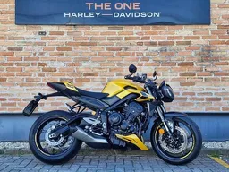 Street Triple