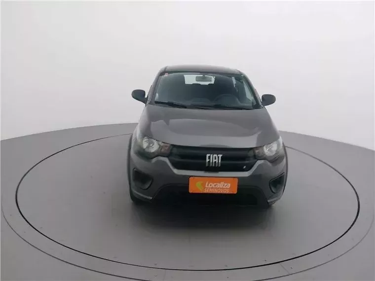 Fiat Mobi Prata 3