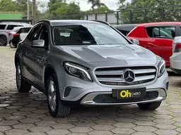 Mercedes-benz GLA 200