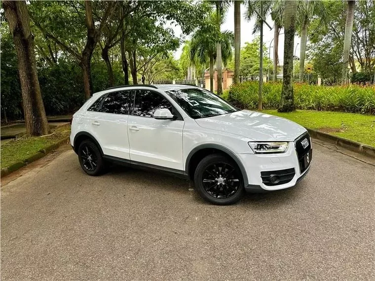 Audi Q3 Branco 7