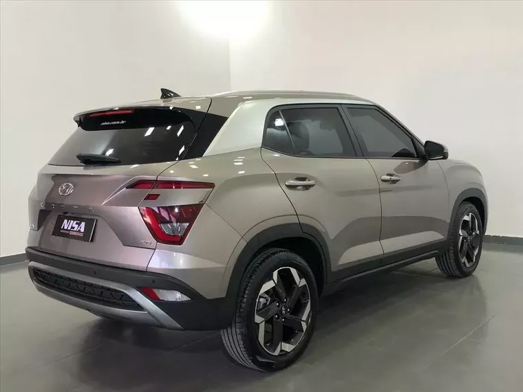 Hyundai Creta Cinza 7