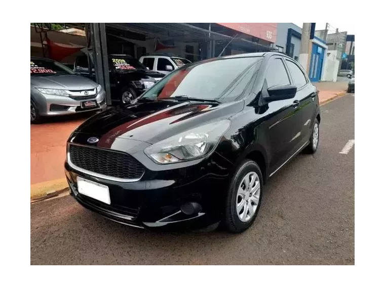 Ford KA Preto 3