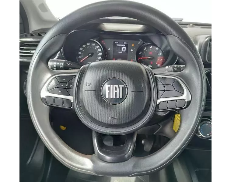 Fiat Argo Prata 10