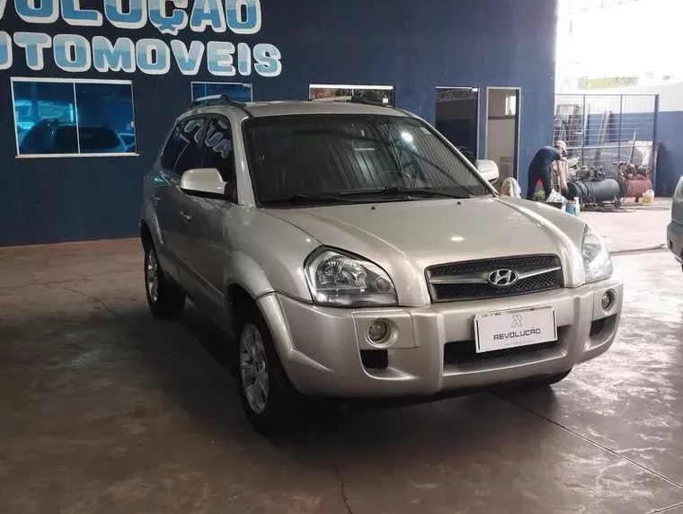 Hyundai Tucson Prata 1