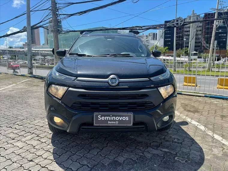 Fiat Toro Preto 9